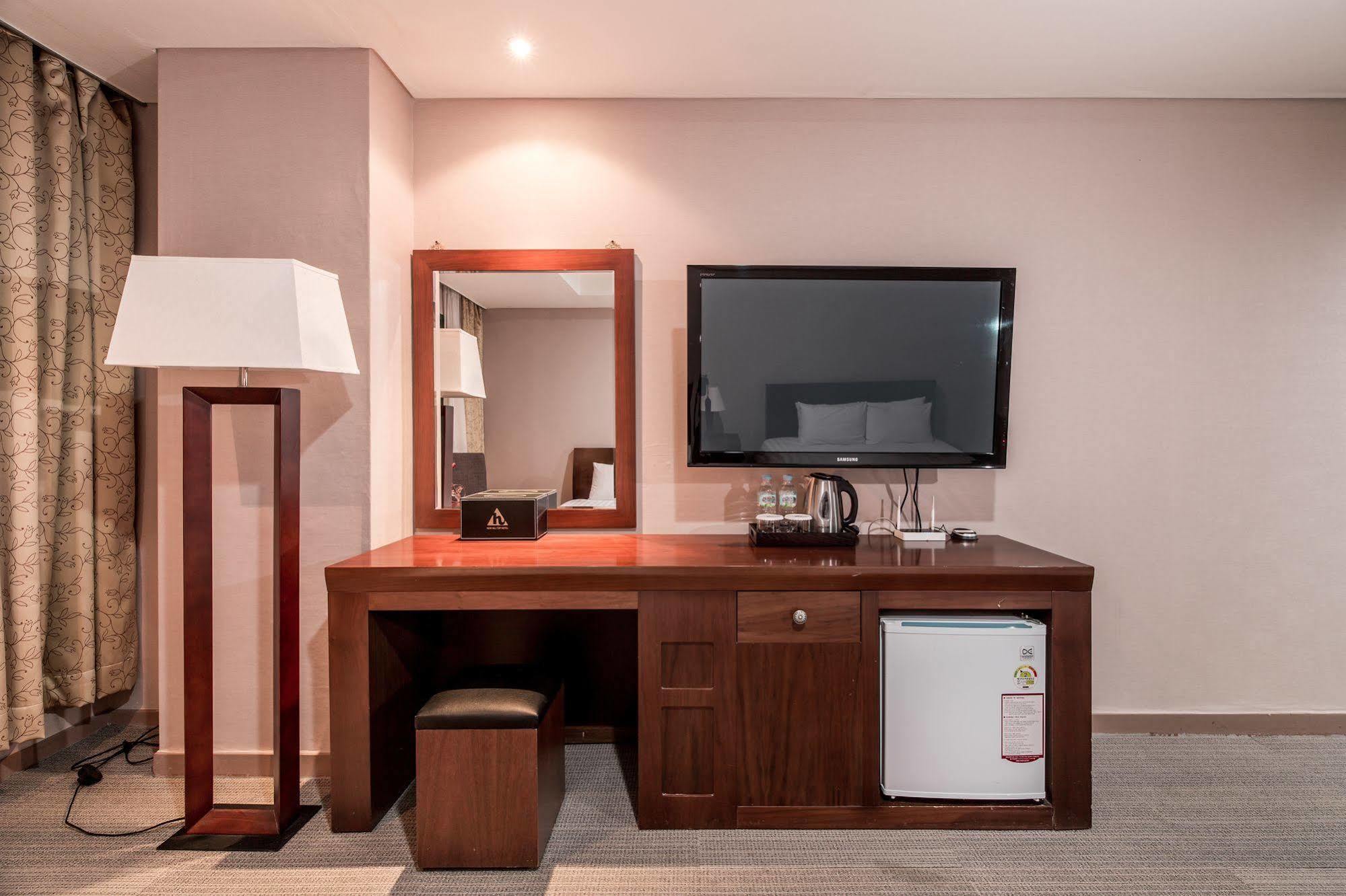 New Hilltop Hotel Сеул Экстерьер фото