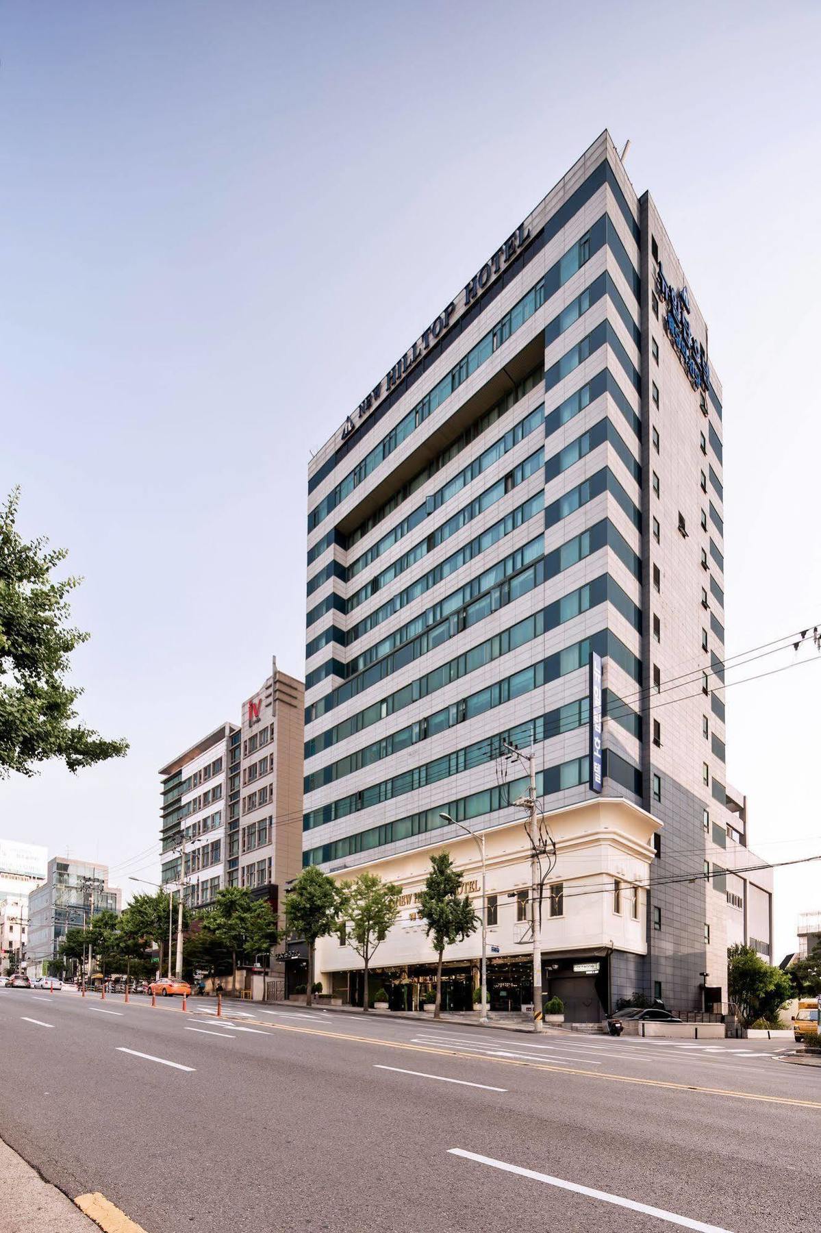 New Hilltop Hotel Сеул Экстерьер фото